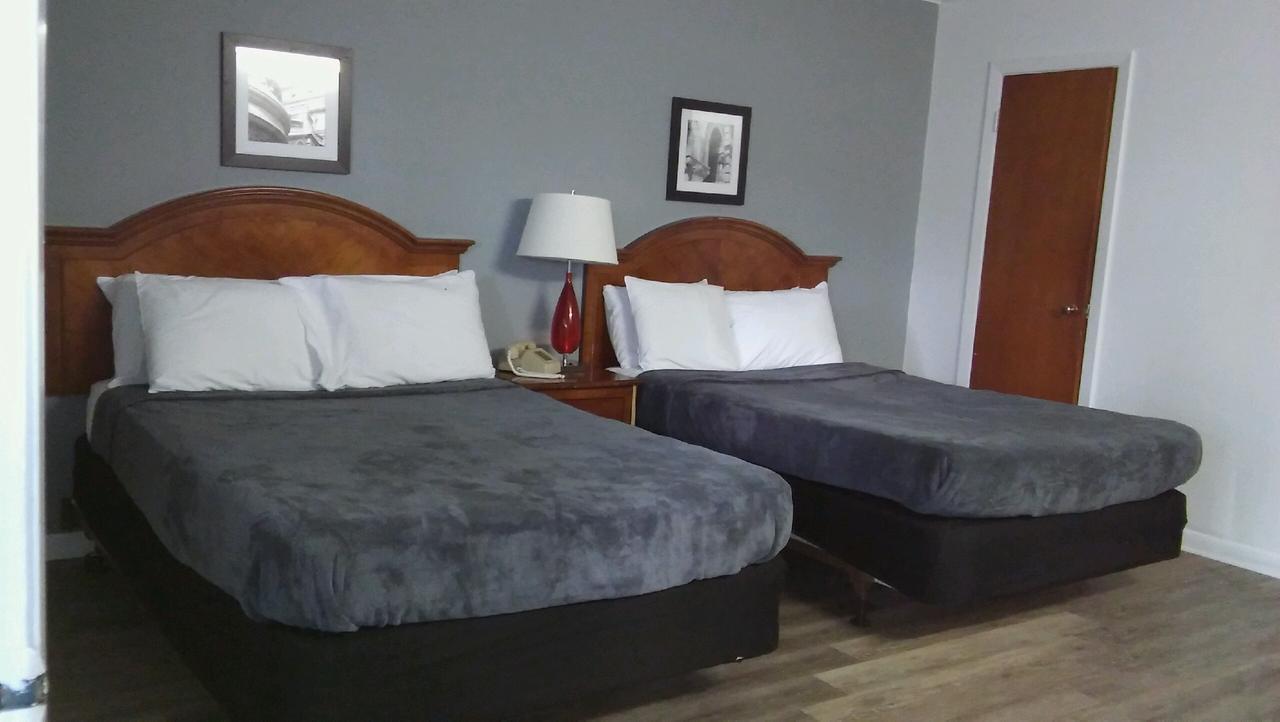 لا غرانغ The Oak Motel المظهر الخارجي الصورة