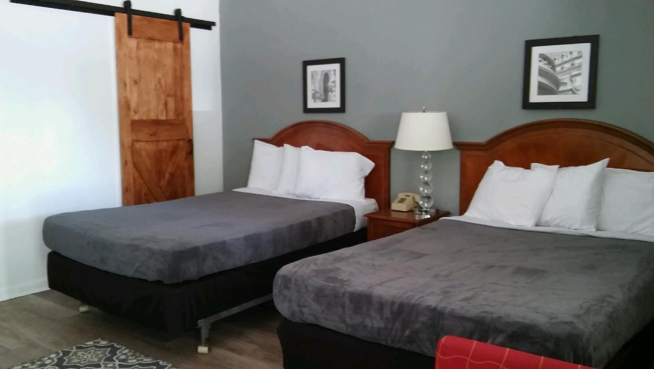 لا غرانغ The Oak Motel المظهر الخارجي الصورة