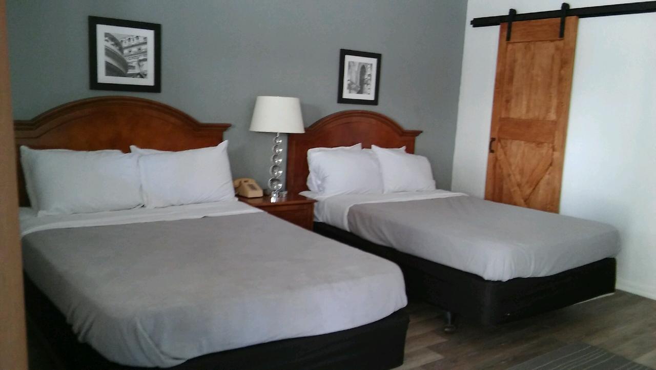 لا غرانغ The Oak Motel المظهر الخارجي الصورة