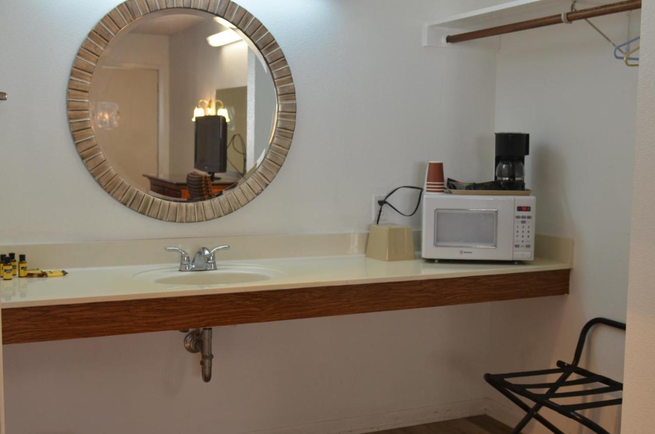 لا غرانغ The Oak Motel المظهر الخارجي الصورة
