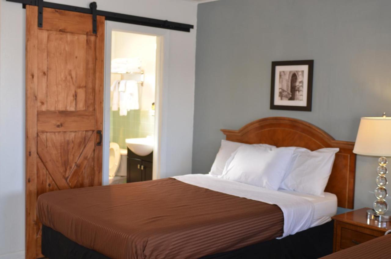 لا غرانغ The Oak Motel المظهر الخارجي الصورة