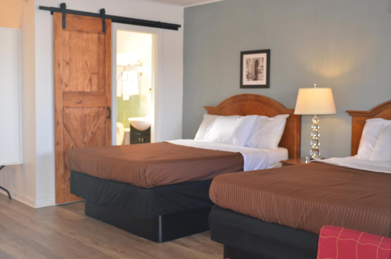 لا غرانغ The Oak Motel المظهر الخارجي الصورة