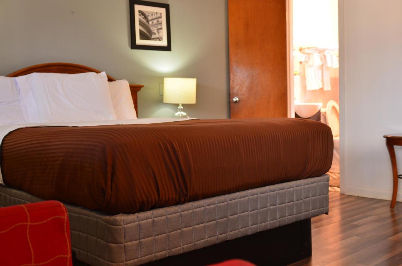 لا غرانغ The Oak Motel المظهر الخارجي الصورة